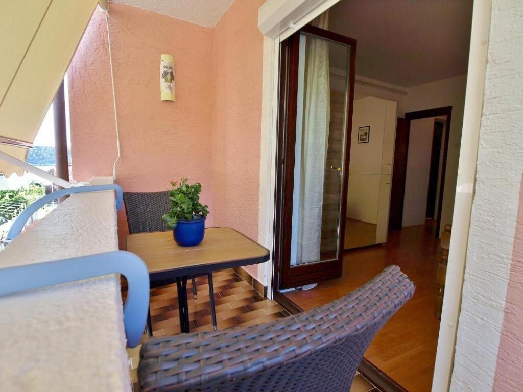 Apartments Zdenka - Garden Terrace Barbat na Rabu エクステリア 写真